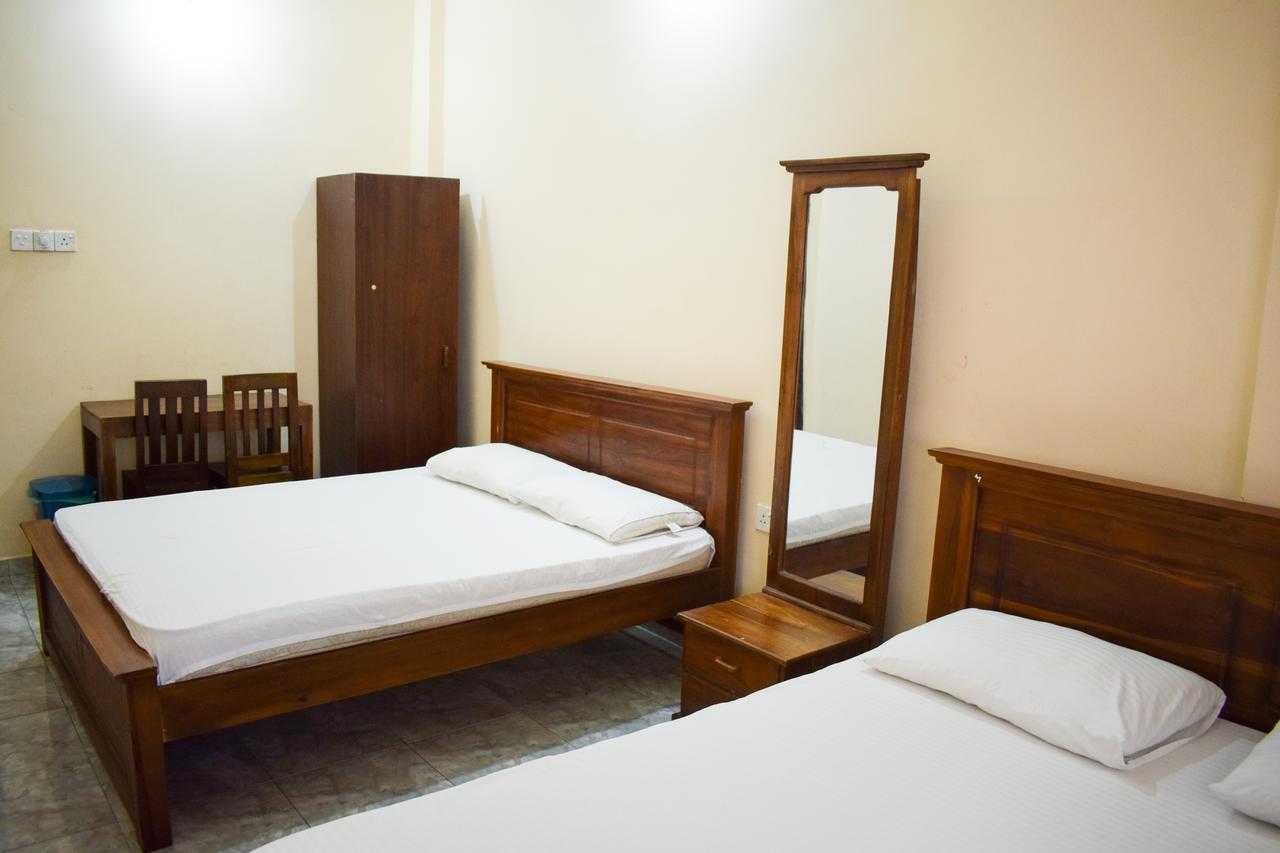 Yoho Adhikarana Mawatha Hotel Kolombo Bagian luar foto
