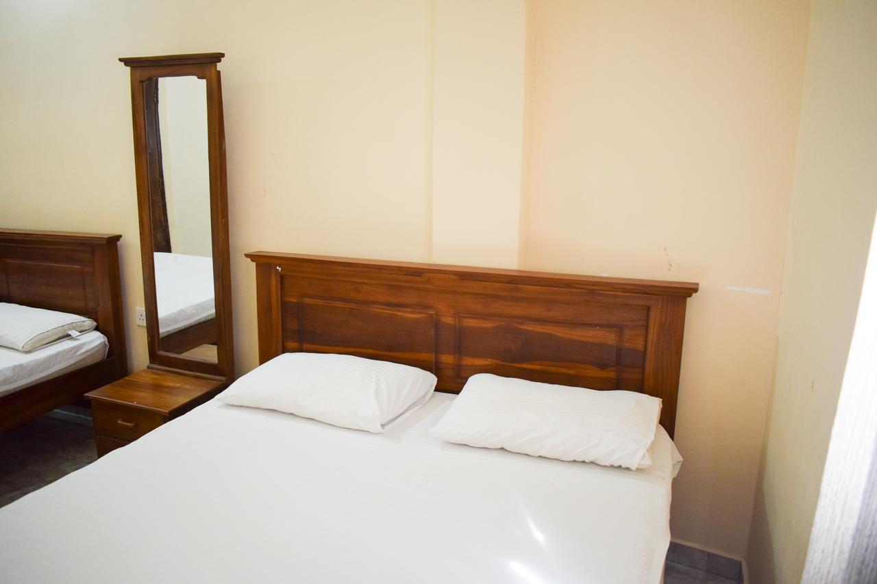 Yoho Adhikarana Mawatha Hotel Kolombo Bagian luar foto